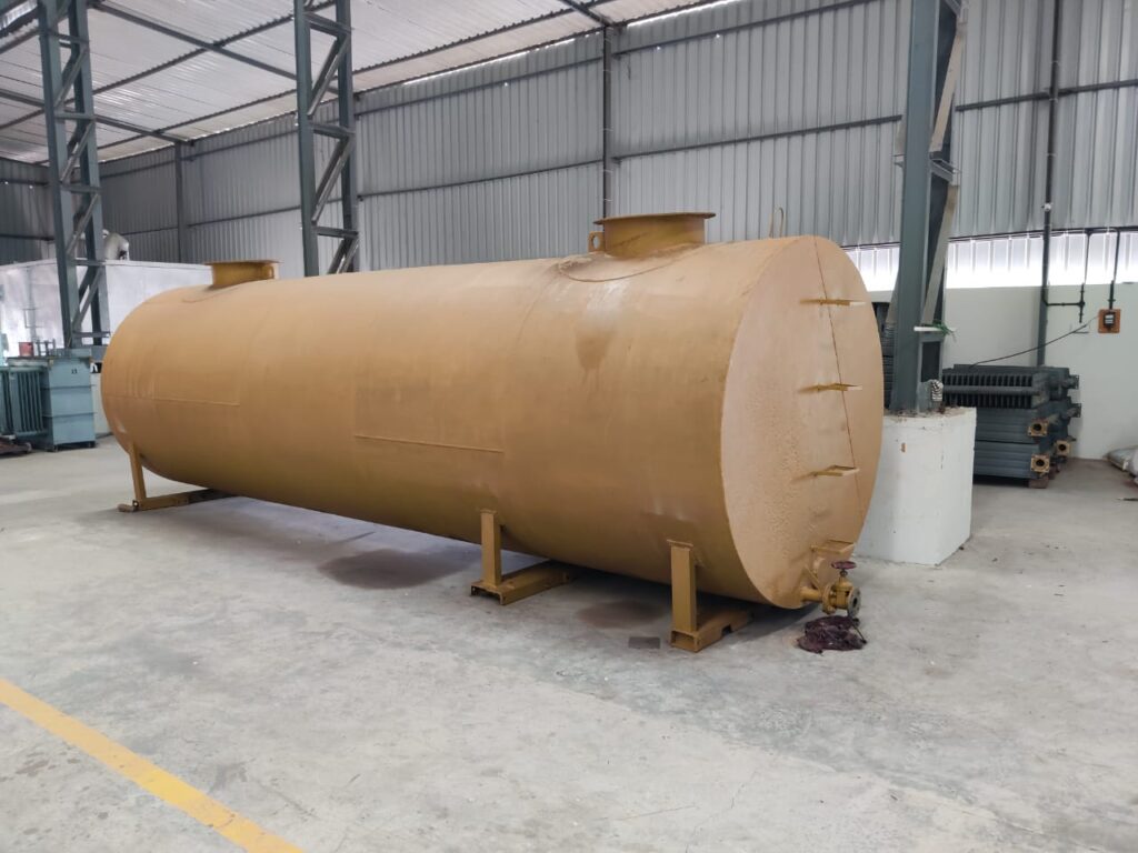 Transformer Oil Storage Tank 20000 Litre Capacity Vijay Electricals Corporation Workshop Pune